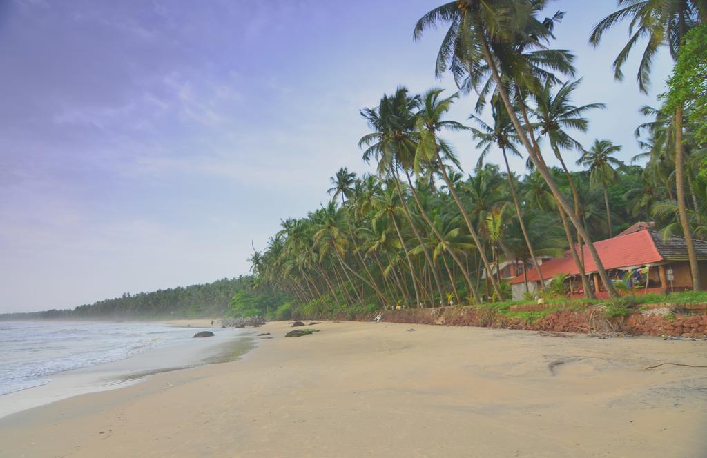 Chera Rocks Beach House Hotel Thottada Room photo